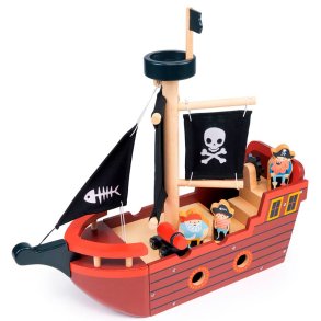 Piratskib i træ fra Mentari